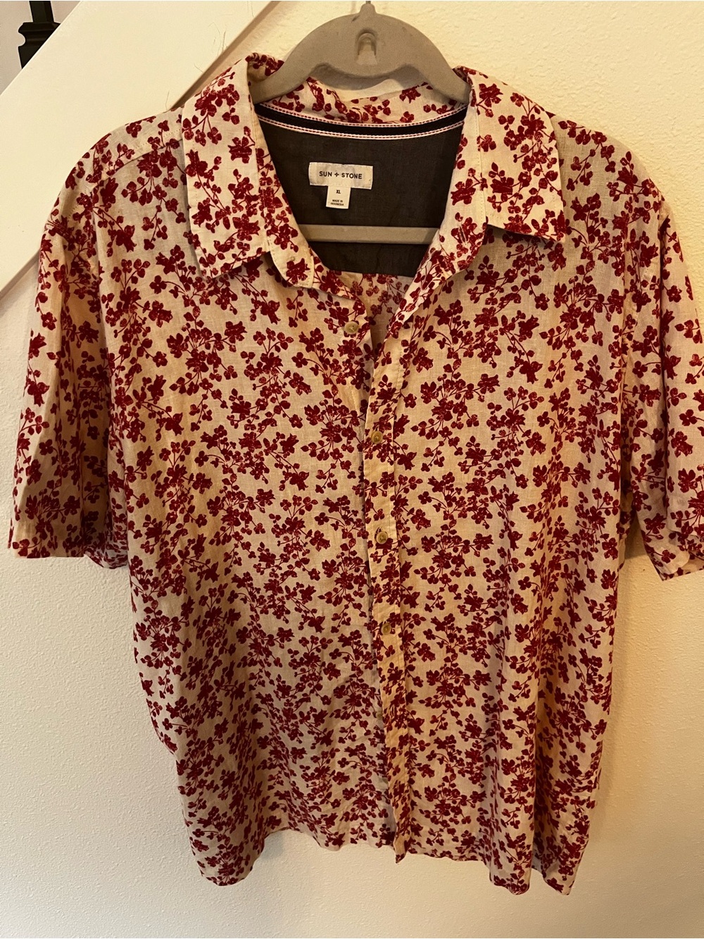 Sun + Stone Cream Short-Sleeve Button-Up with Red Floral Print